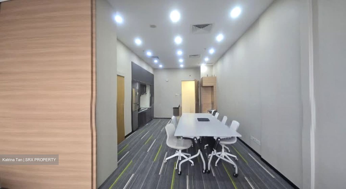 The Central (D1), Office #561583851